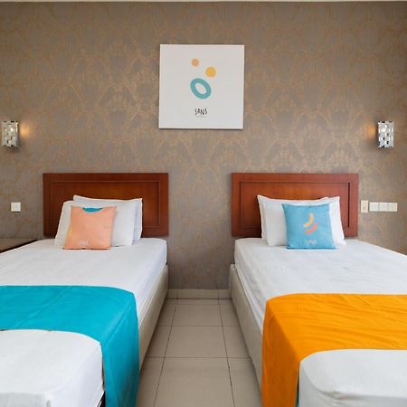 Sans Hotel Bogor Indah Nirwana Puncak Gadok Экстерьер фото