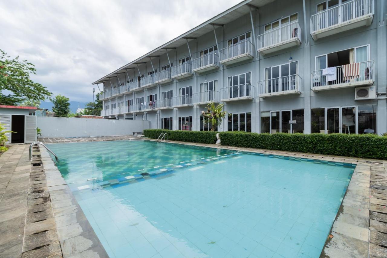 Sans Hotel Bogor Indah Nirwana Puncak Gadok Экстерьер фото